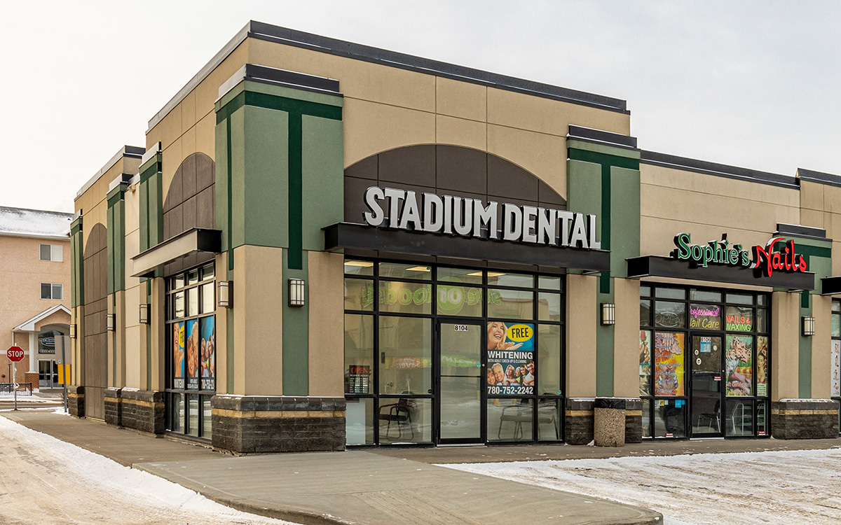 Stadium Dental clinic in Cromdale, Edmonton